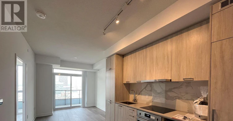 2012-38 Honeycrisp Crescent, Vaughan, ON, L4K 0M8 - 8