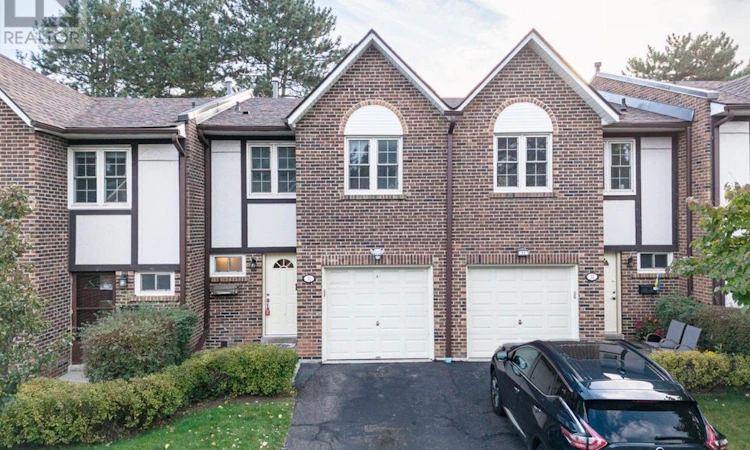 32-2120 Rathburn Road E