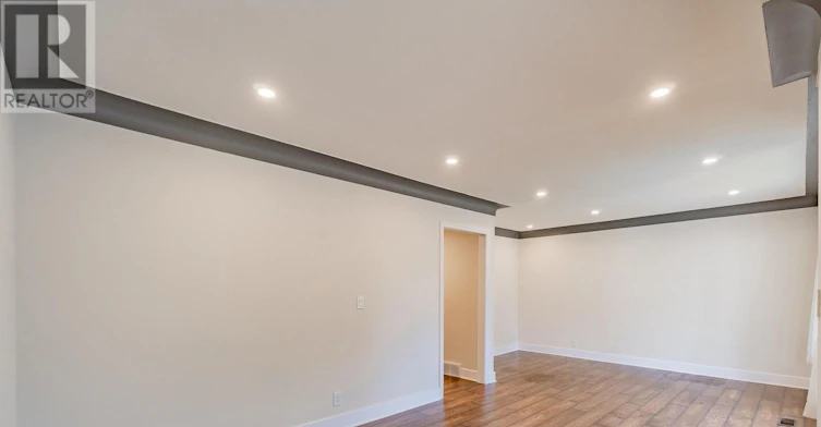 6020 Keith Street, Niagara Falls, ON, L2J 1K2 - 4