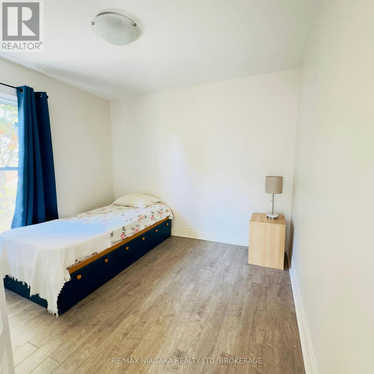 4825 Crysler Avenue, Niagara Falls, ON, L2E 3W3 - 10
