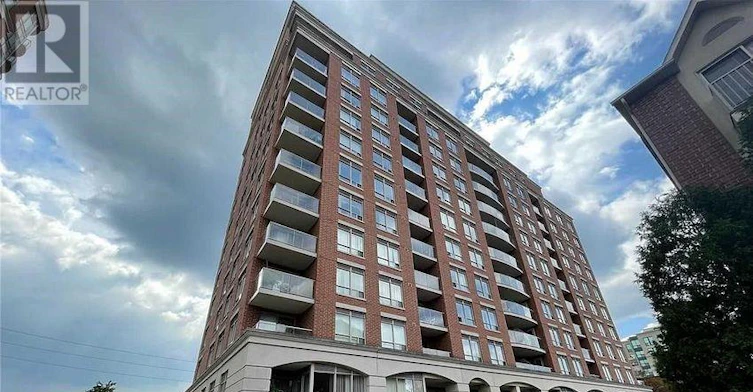 1106-2 Clairtrell Road, Toronto, ON, M2N 7H5