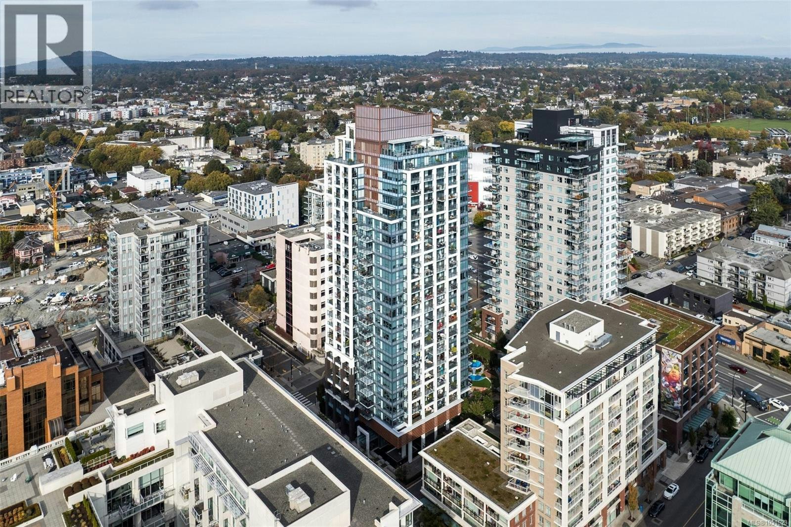 804-777 Herald Street, Victoria, BC, V9T 0C7