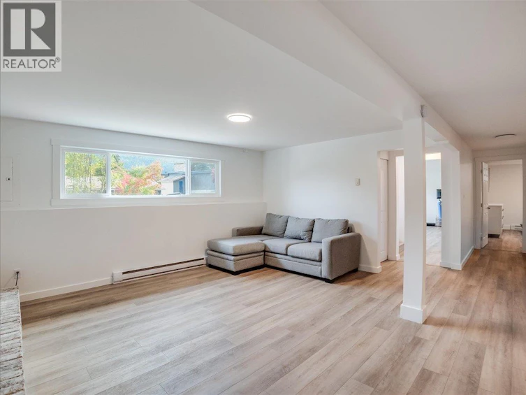 1765 Ridgewood Road, Nelson, BC, V1L 6J9 - 48
