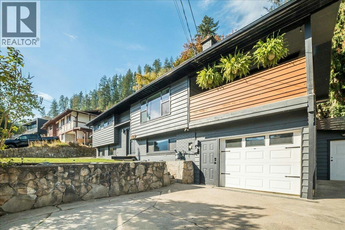 1765 Ridgewood Road, Nelson, BC, V1L 6J9 - 8