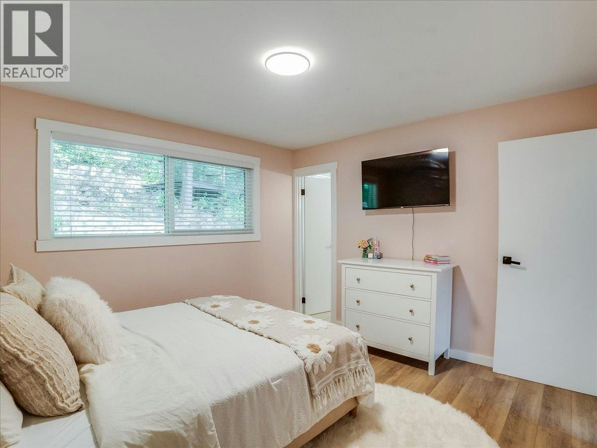 1765 Ridgewood Road, Nelson, BC, V1L 6J9 - 38