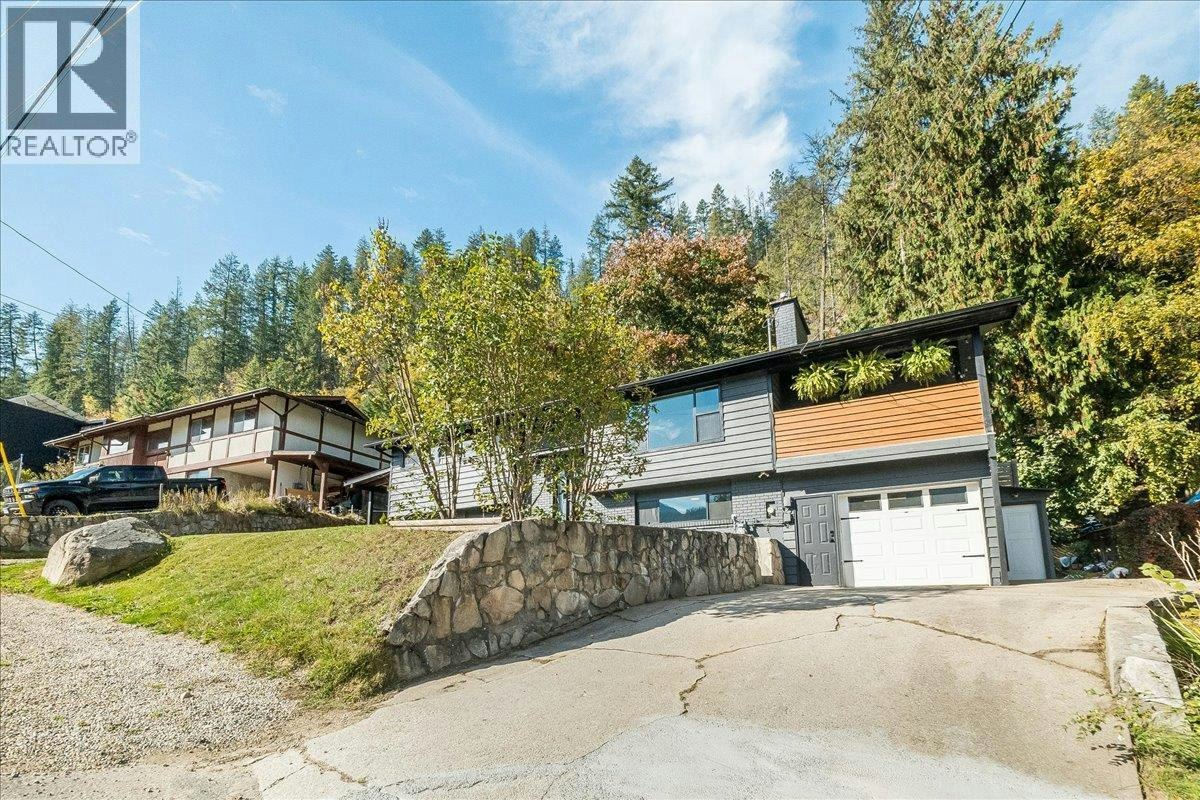 1765 Ridgewood Road, Nelson, BC, V1L 6J9 - 7