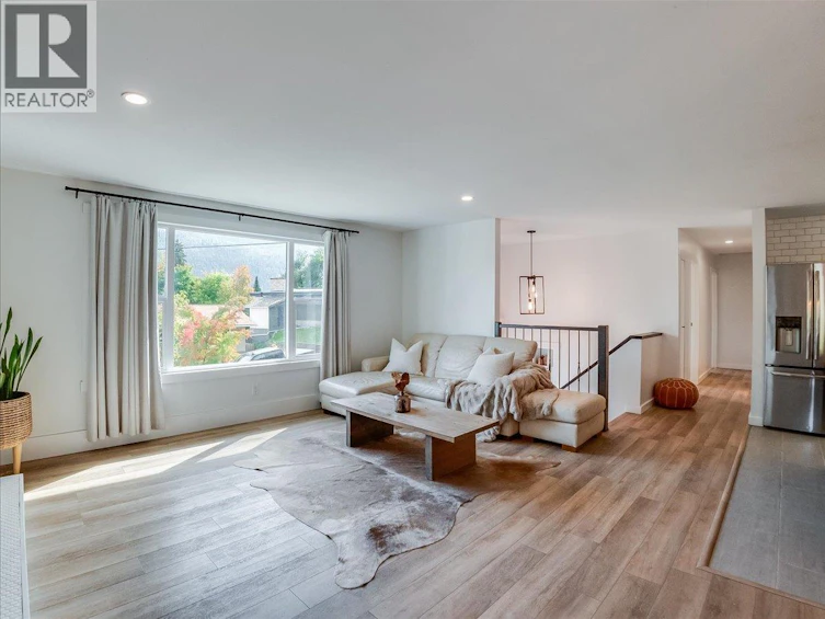 1765 Ridgewood Road, Nelson, BC, V1L 6J9 - 30