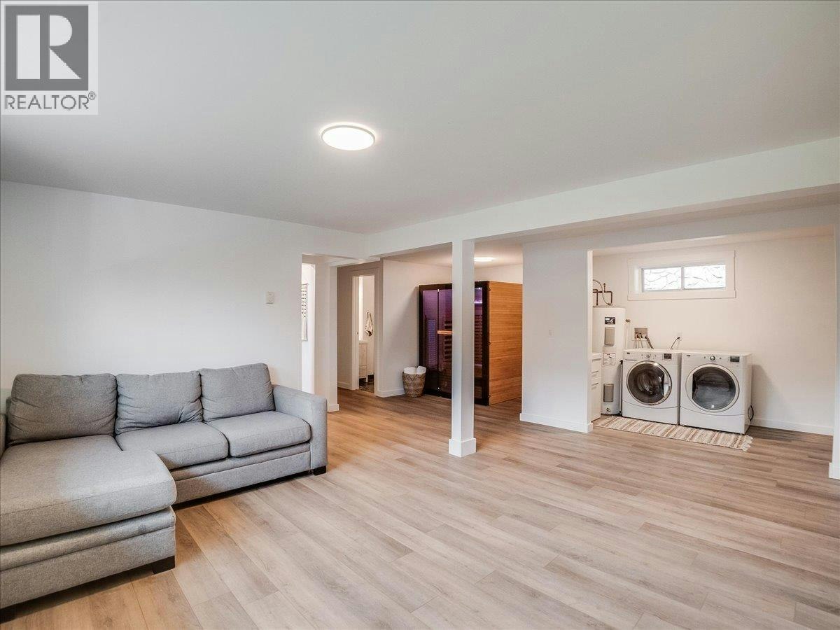 1765 Ridgewood Road, Nelson, BC, V1L 6J9 - 49