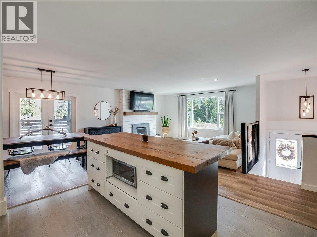 1765 Ridgewood Road, Nelson, BC, V1L 6J9 - 24