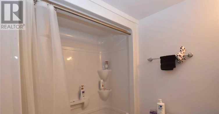 86-2-1760 Simcoe Street N, Oshawa, ON, L1G 4X9 - 3
