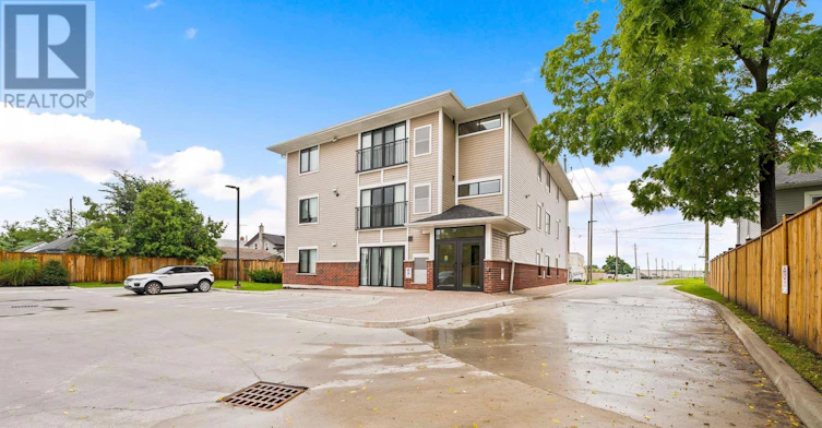 103-63 Vine Street S, St. Catharines, ON, L2R 3X9 - 2