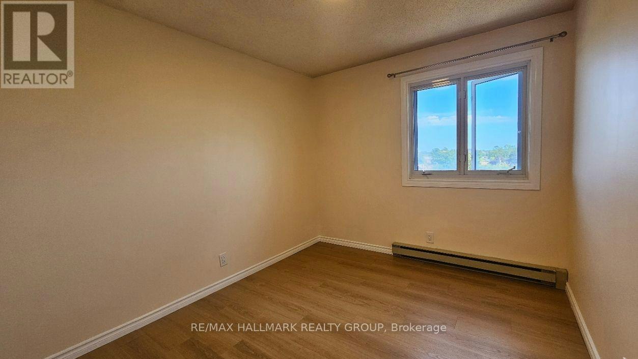 804 158a Mcarthur Avenue, Ottawa, ON, K1L 7E7 - 13