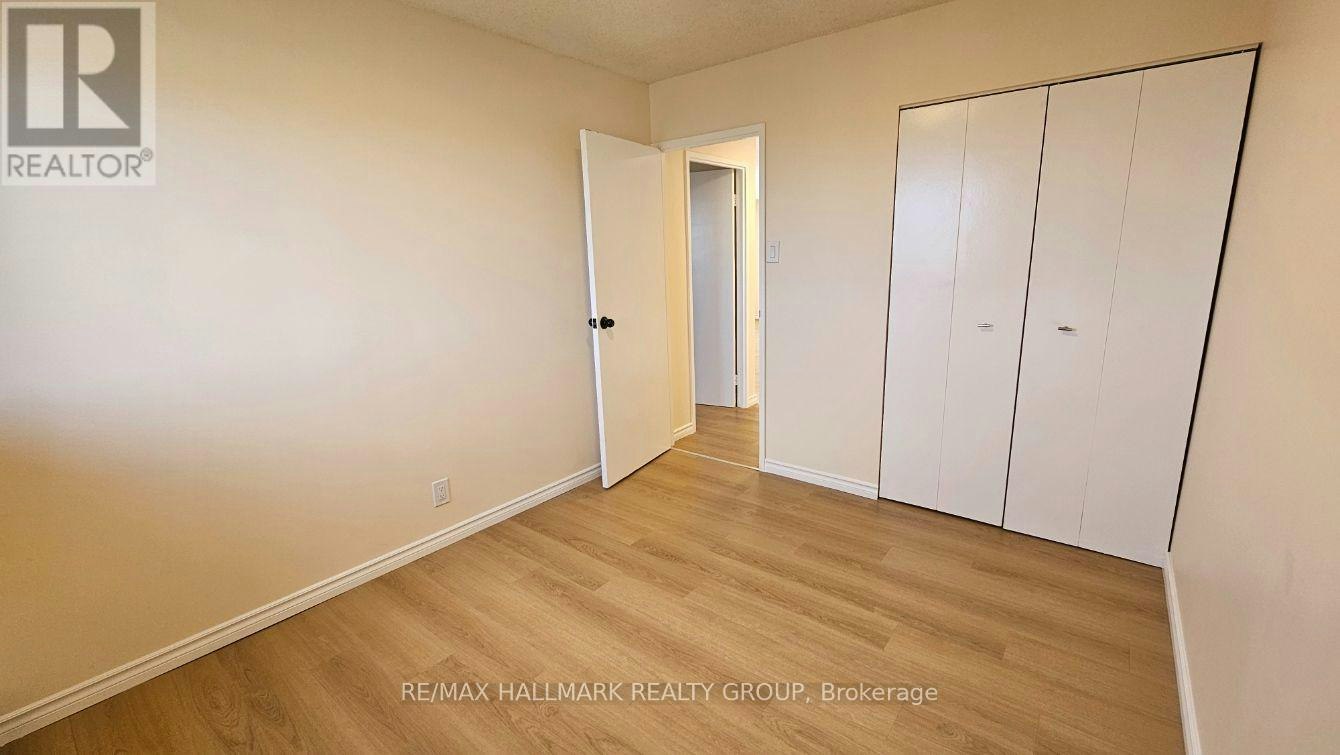 804 158a Mcarthur Avenue, Ottawa, ON, K1L 7E7 - 14