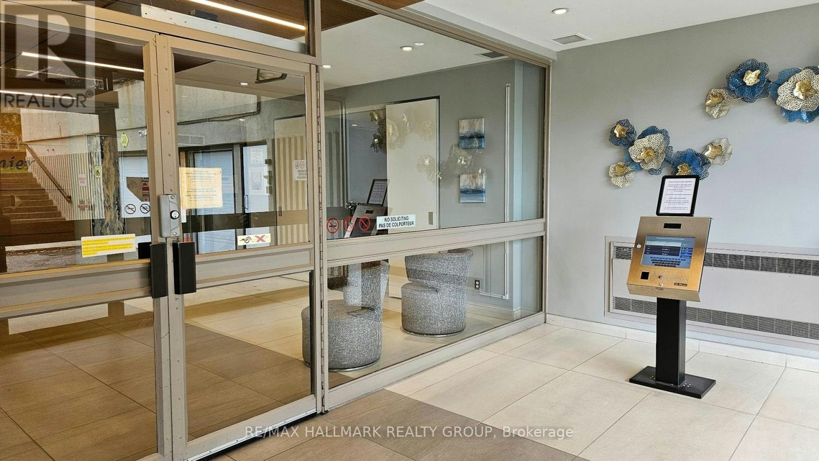 804 158a Mcarthur Avenue, Ottawa, ON, K1L 7E7 - 3