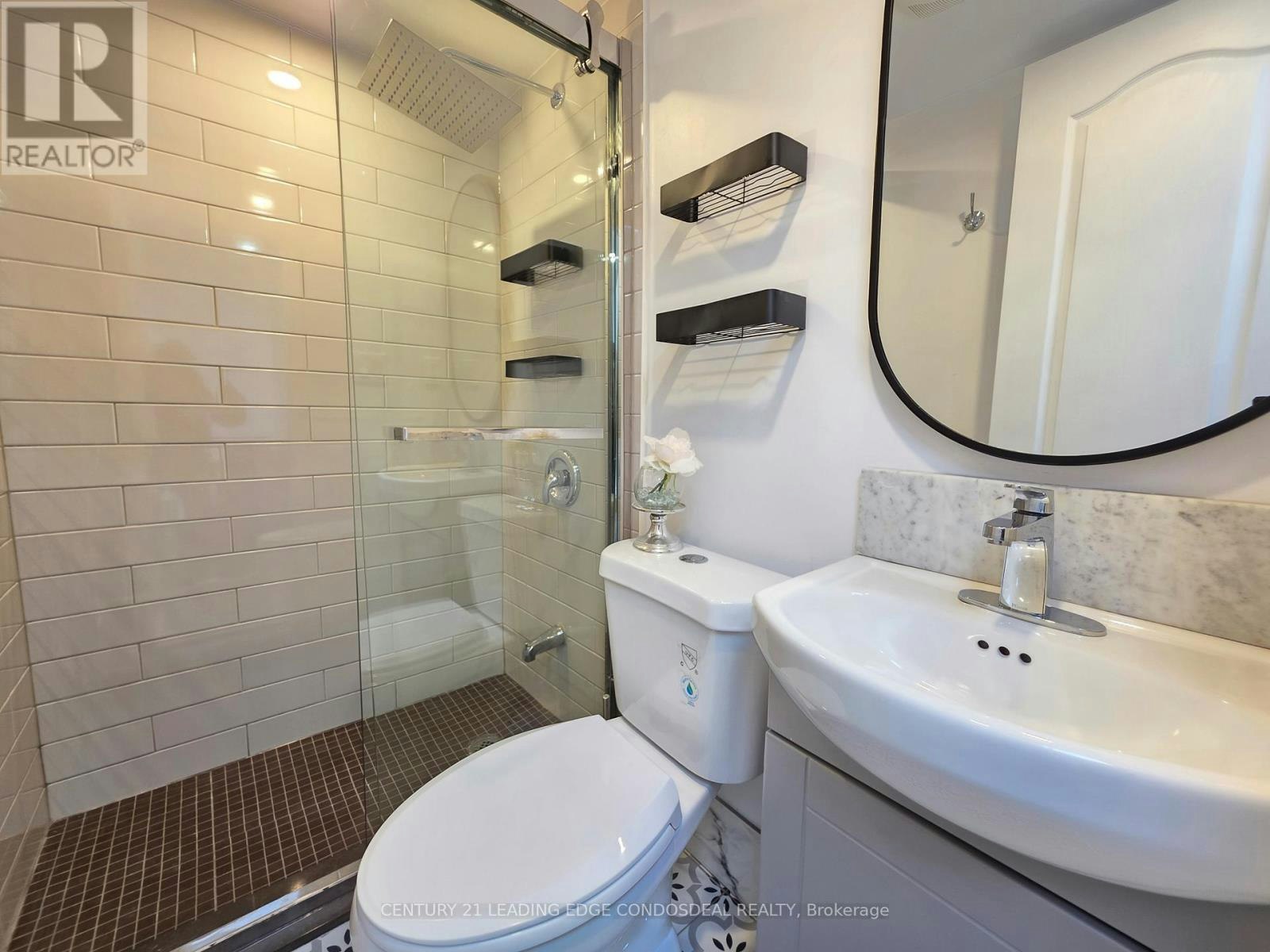 2B-658 Dundas Street W, Toronto, ON, M5T 1H9 - 11
