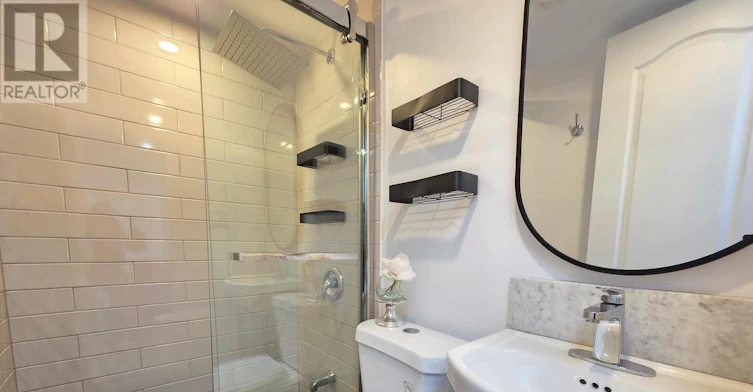 2B-658 Dundas Street W, Toronto, ON, M5T 1H9 - 11