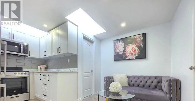 2B-658 Dundas Street W, Toronto, ON, M5T 1H9 - 3