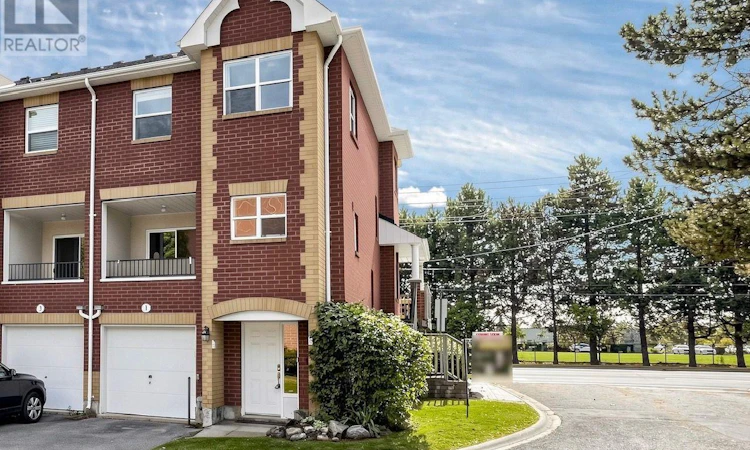 1 Maple Park Way