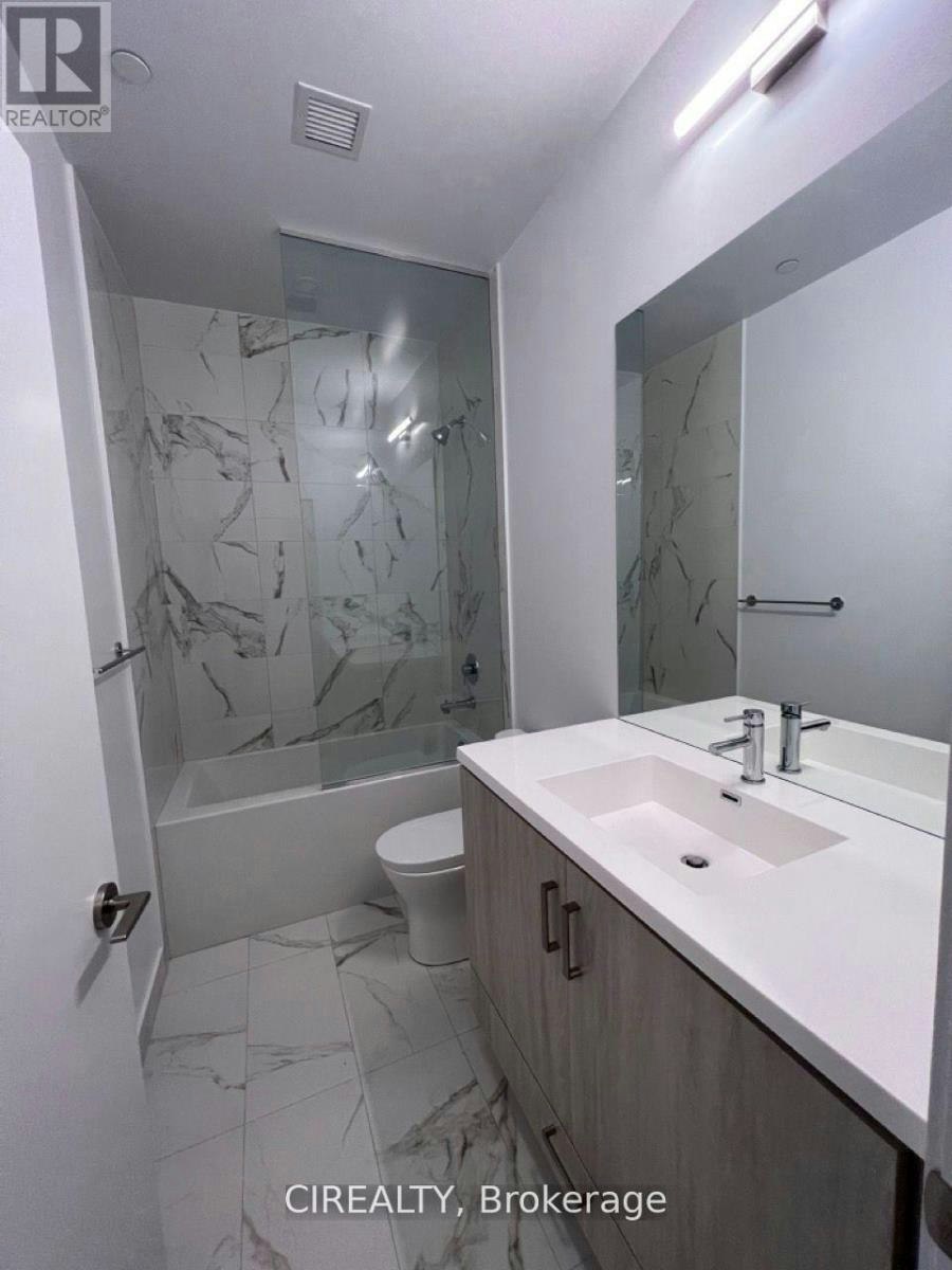210-38 Honeycrisp Crescent, Vaughan, ON, L4K 0M8 - 11