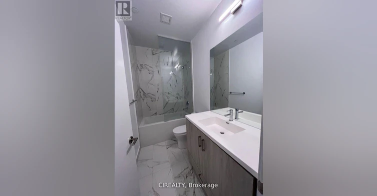 210-38 Honeycrisp Crescent, Vaughan, ON, L4K 0M8 - 11