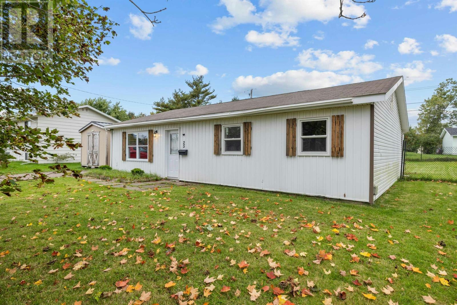 25 Andrews Court, Charlottetown, PE, C1C 1B2