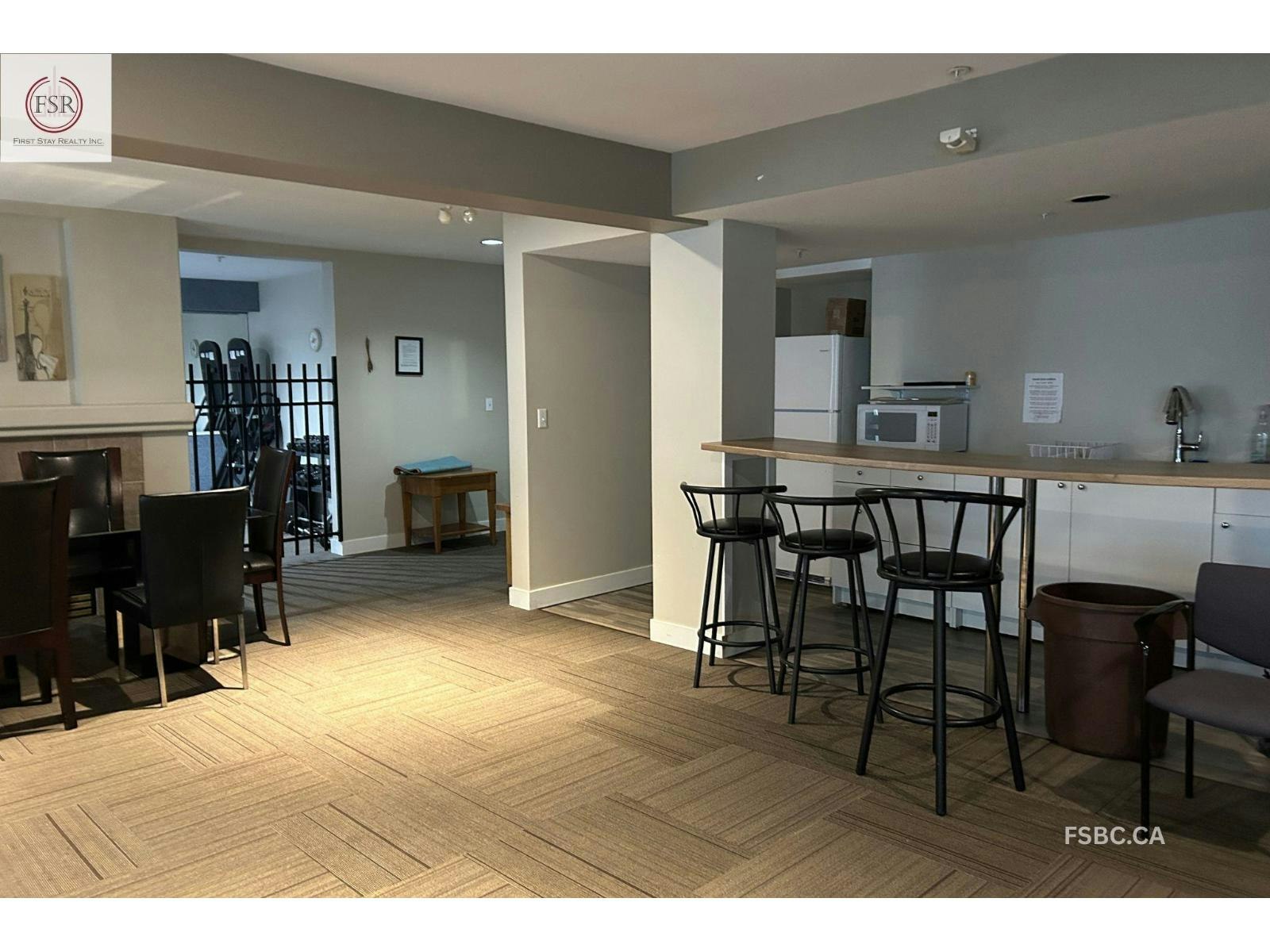 9979 140 Street, Surrey, BC, V3T 5W2 - 14