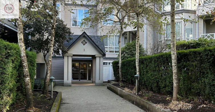 9979 140 Street, Surrey, BC, V3T 5W2 - 26