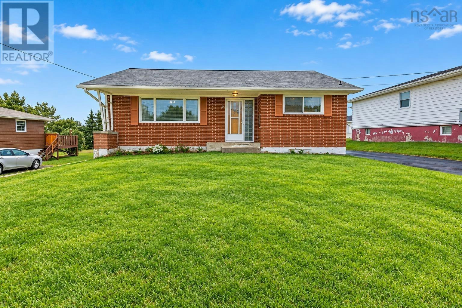 6 Hillier Street, Glace Bay, NS, B1A 1C1