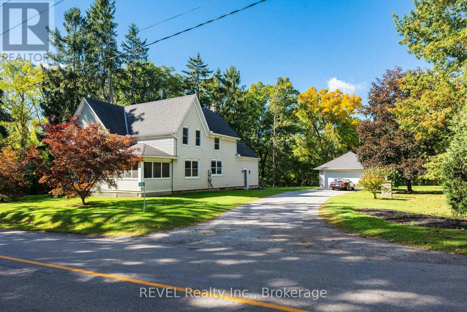1629 Gregory Road, St. Catharines, ON, L2R 6P9