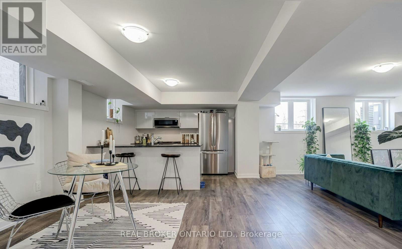 20A-400 Finch Avenue, Pickering, ON, L1V 0G7 - 8
