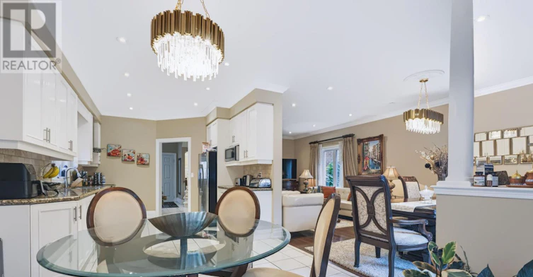 7562 Magistrate Terrace, Mississauga, ON, L5W 1L3 - 6