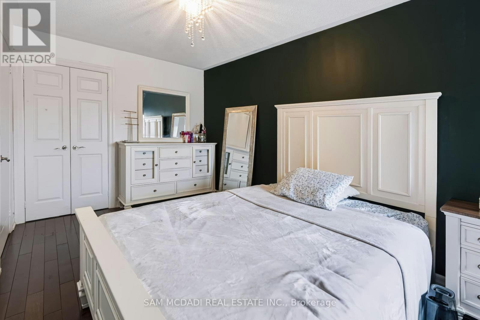 7562 Magistrate Terrace, Mississauga, ON, L5W 1L3 - 17