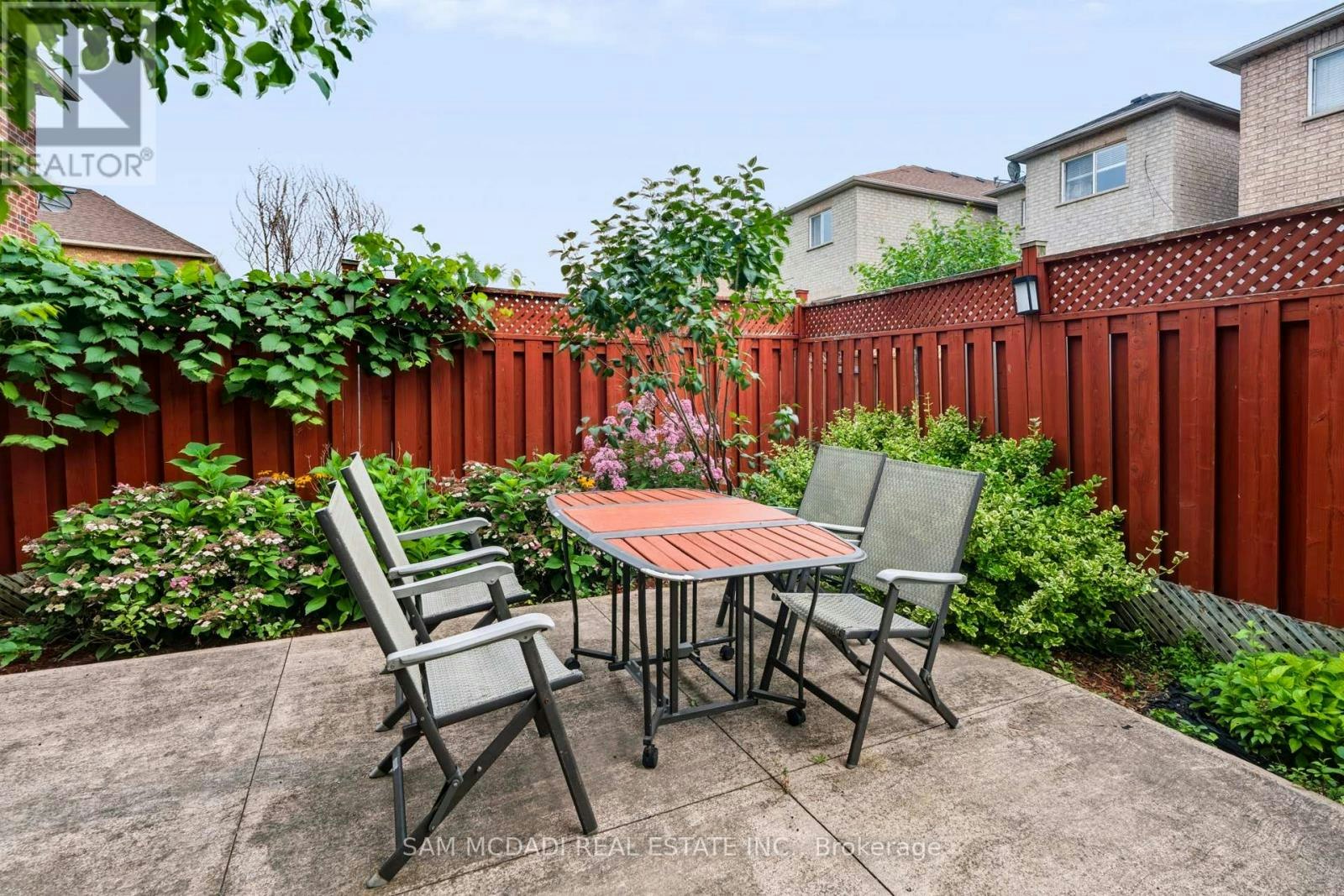 7562 Magistrate Terrace, Mississauga, ON, L5W 1L3 - 42