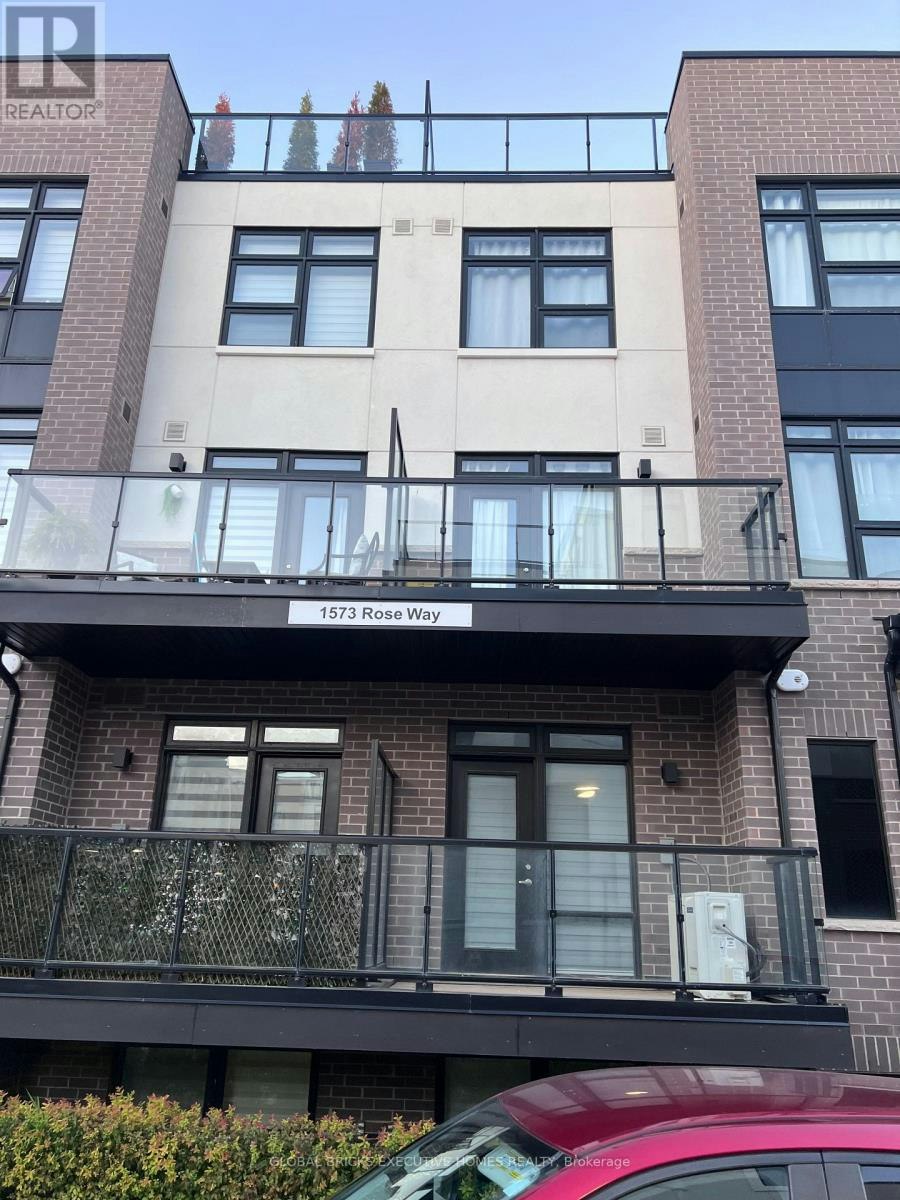 101-1573 Rose Way, Milton, ON, L9E 1N4