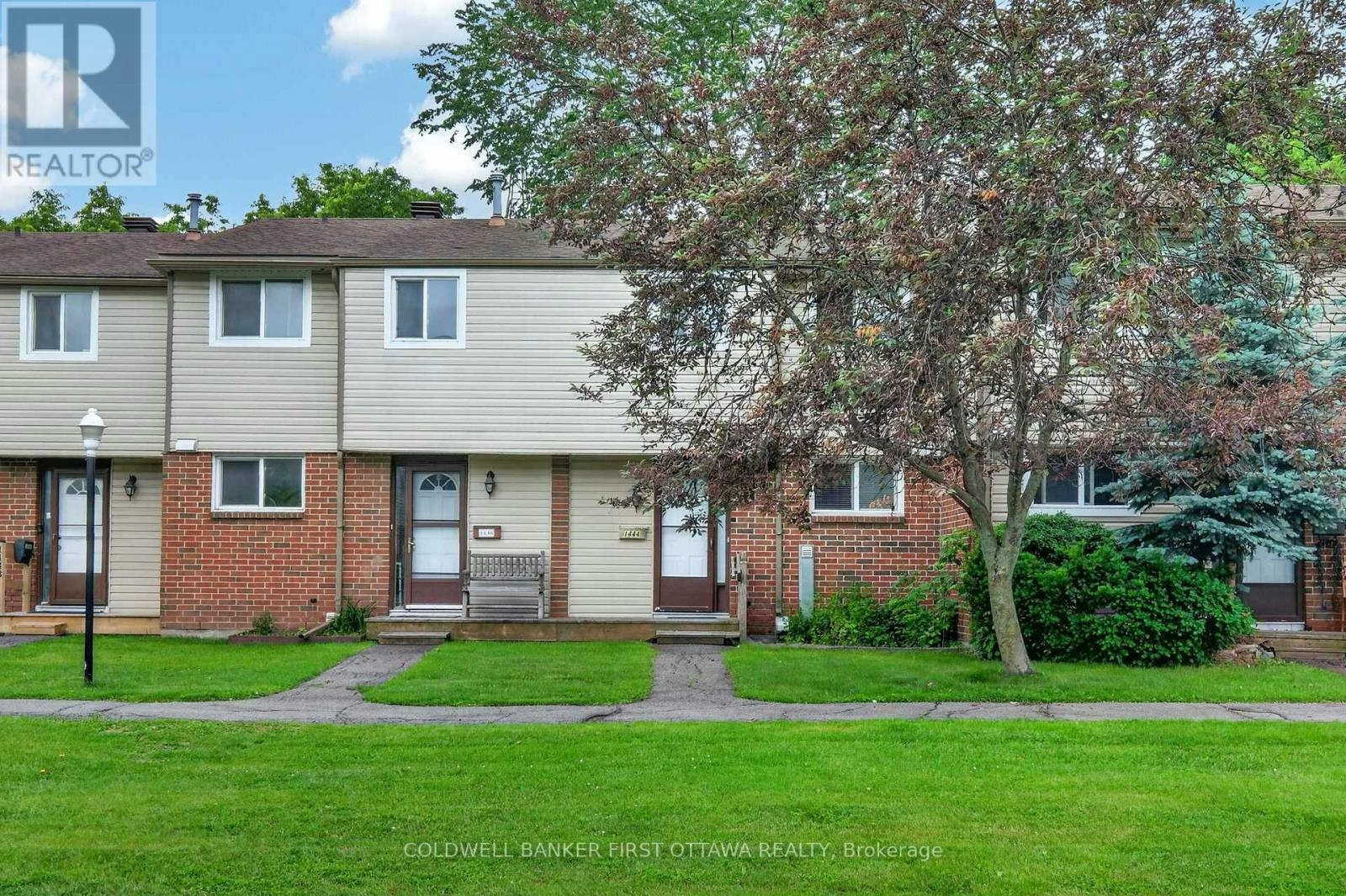 98-1444 Palmerston Drive, Ottawa, ON, K1J 8P1