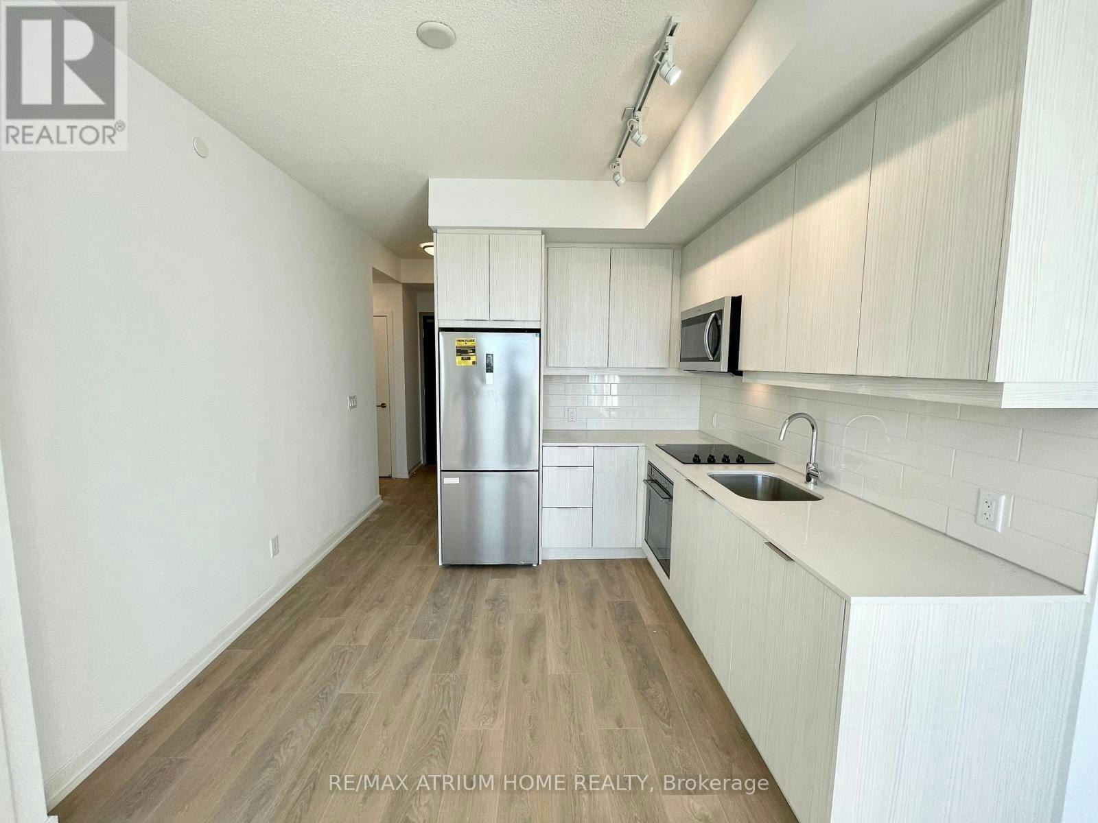 1907-32 Forest Manor Road, Toronto, ON, M2J 0H2 - 4
