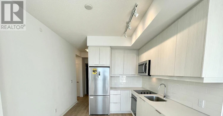 1907-32 Forest Manor Road, Toronto, ON, M2J 0H2 - 4