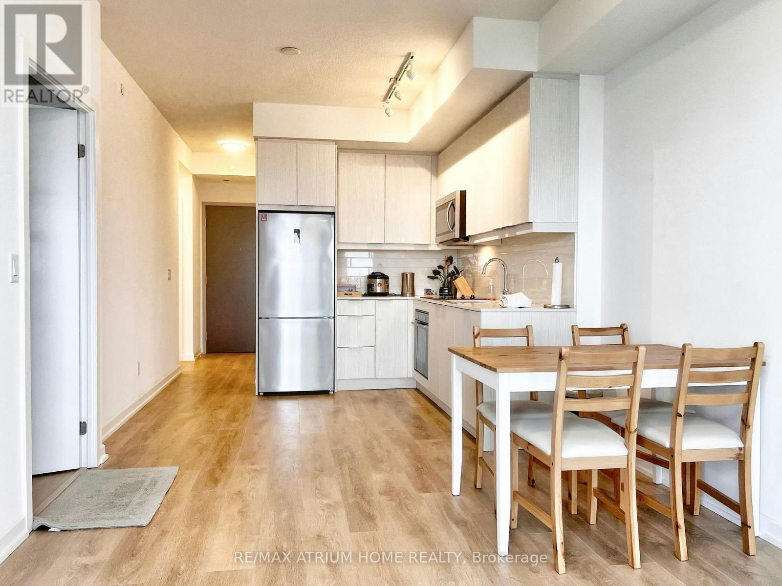 1907-32 Forest Manor Road, Toronto, ON, M2J 0H2 - 2