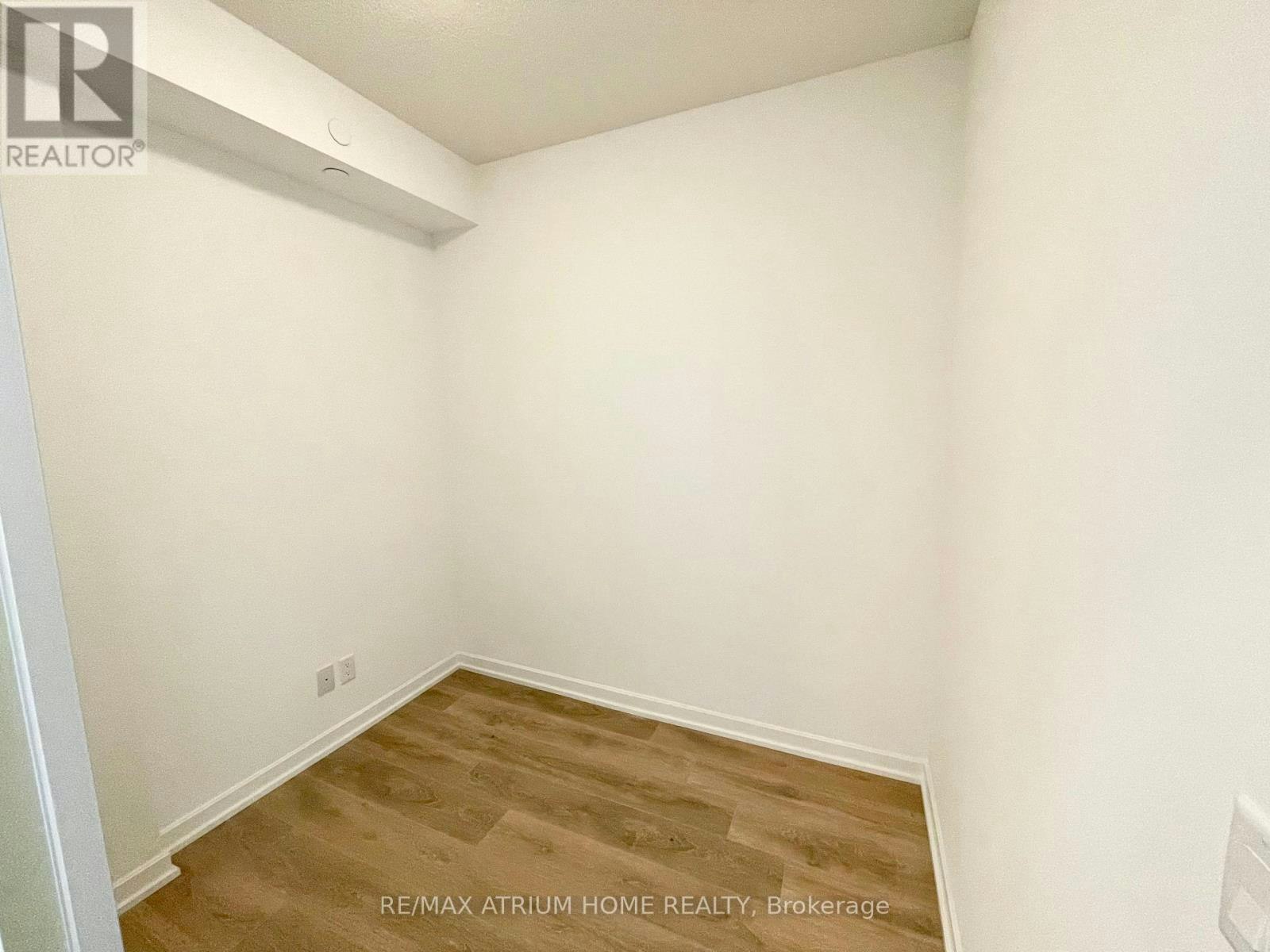 1907-32 Forest Manor Road, Toronto, ON, M2J 0H2 - 13