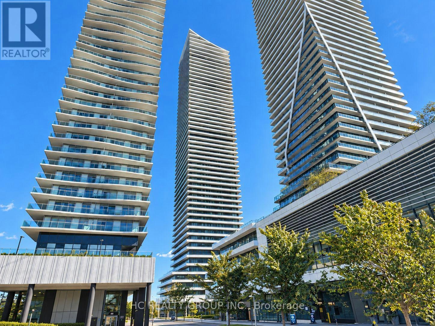 2610-20 Shore Breeze Drive, Toronto, ON, M8V 1A1 - 2