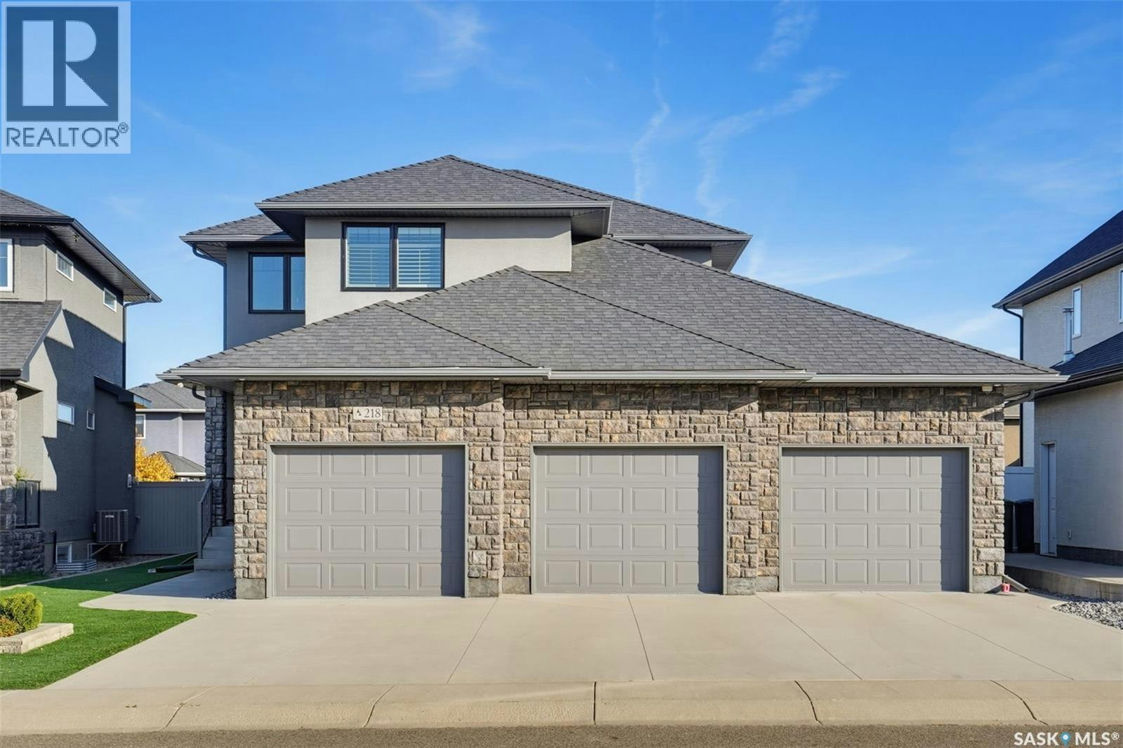 218 Warder Cove, Saskatoon, SK, S7T 0P7
