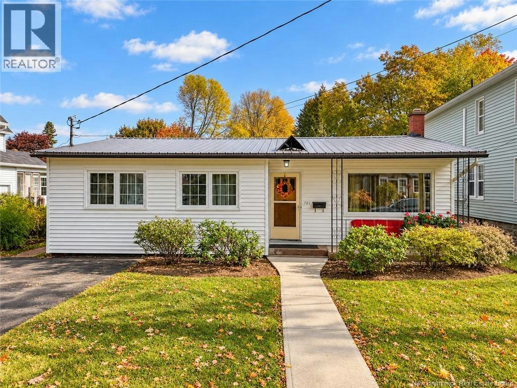 761 Byng Street, Fredericton, NB, E3A 3H5