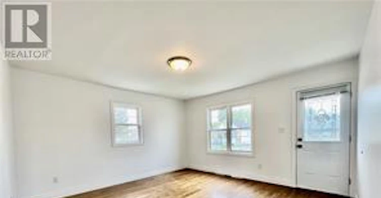 Main Floor-284 Mountain Street, Greater Sudbury, ON, P3B 2T7 - 3