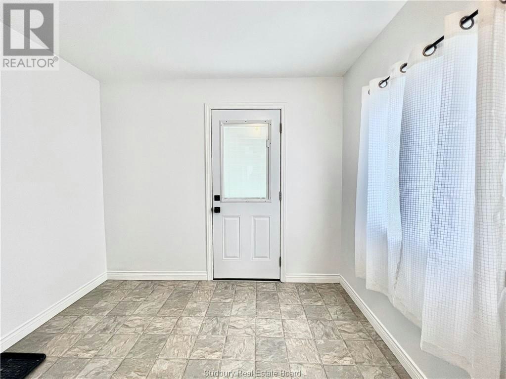 Main Floor-284 Mountain Street, Greater Sudbury, ON, P3B 2T7 - 13