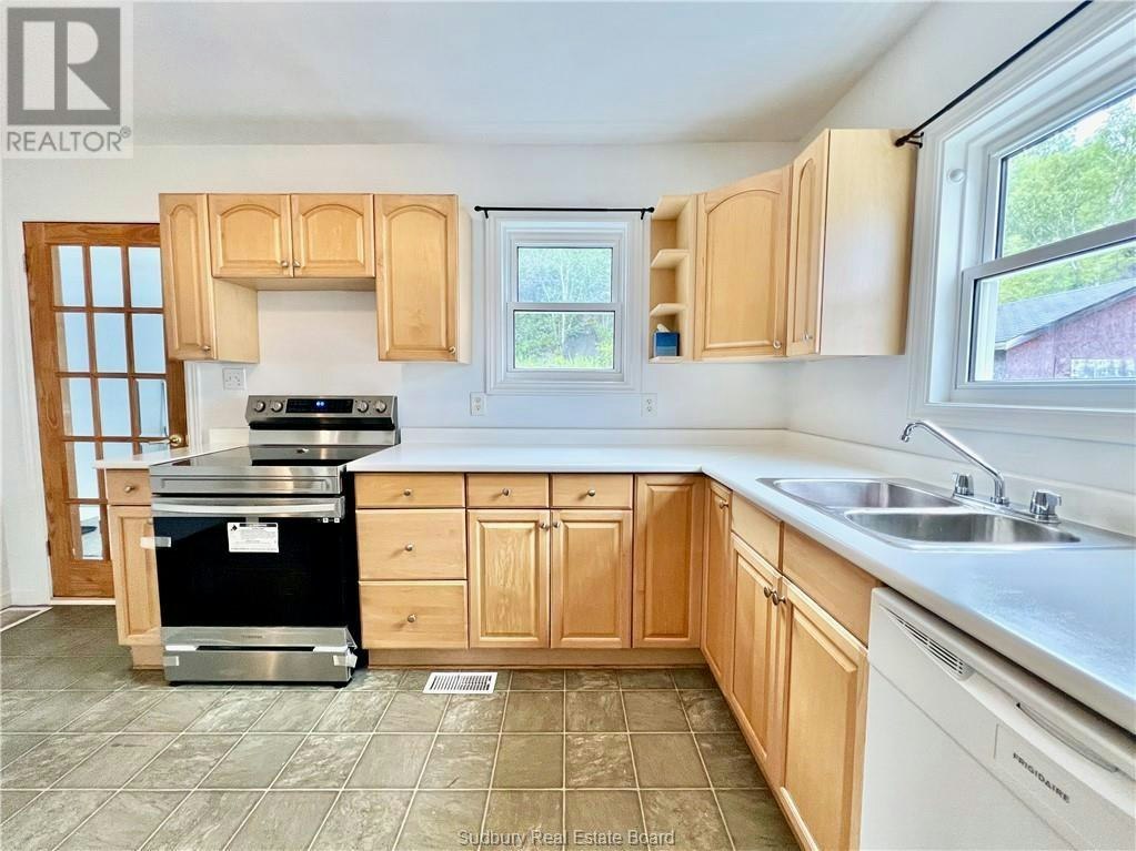 Main Floor-284 Mountain Street, Greater Sudbury, ON, P3B 2T7 - 6