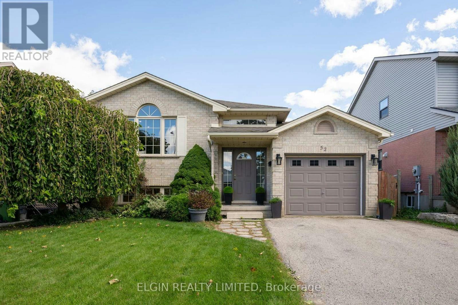 52 Oldewood Crescent, St. Thomas, ON, N5R 6B2