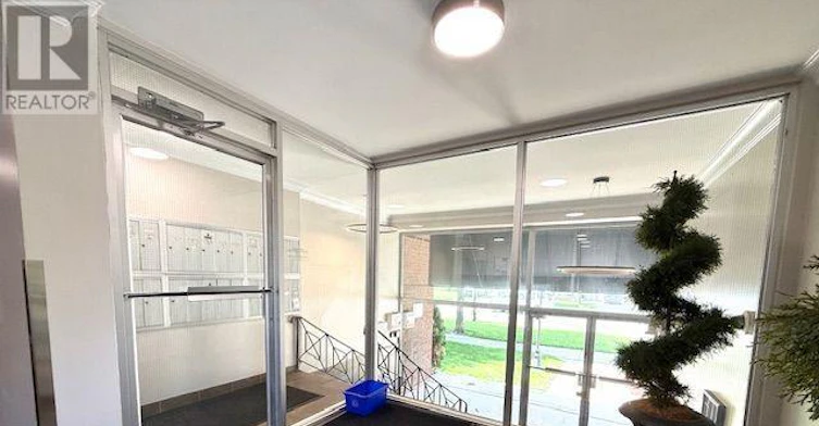 401-570 William Street, London, ON, N6B 3E9 - 3