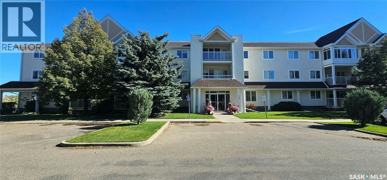 103-230 Lister Kaye Crescent, Swift Current, SK, S9H 0A2