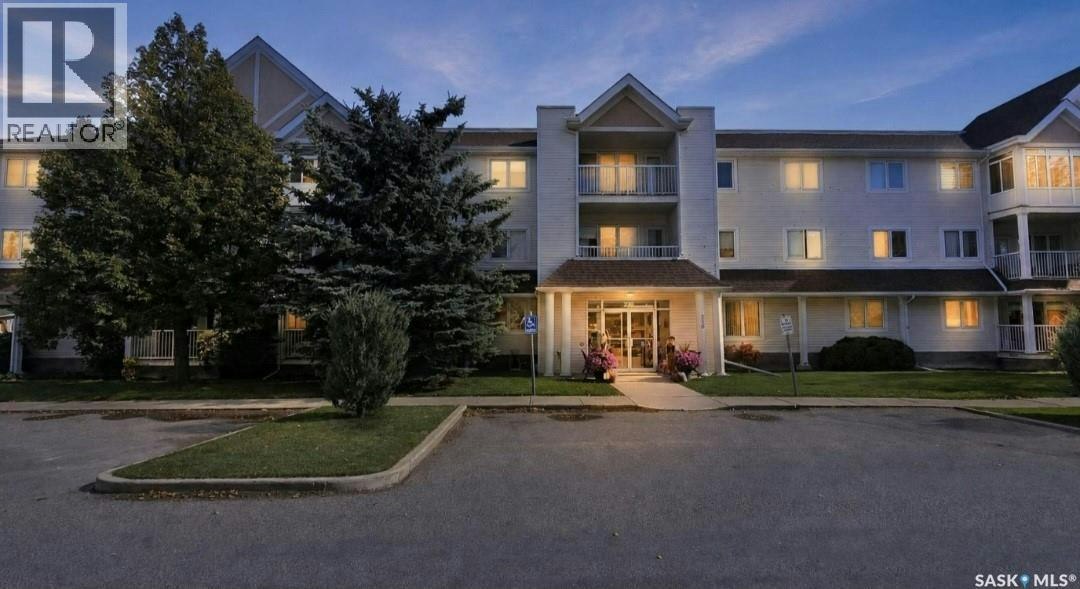 103-230 Lister Kaye Crescent, Swift Current, SK, S9H 0A2