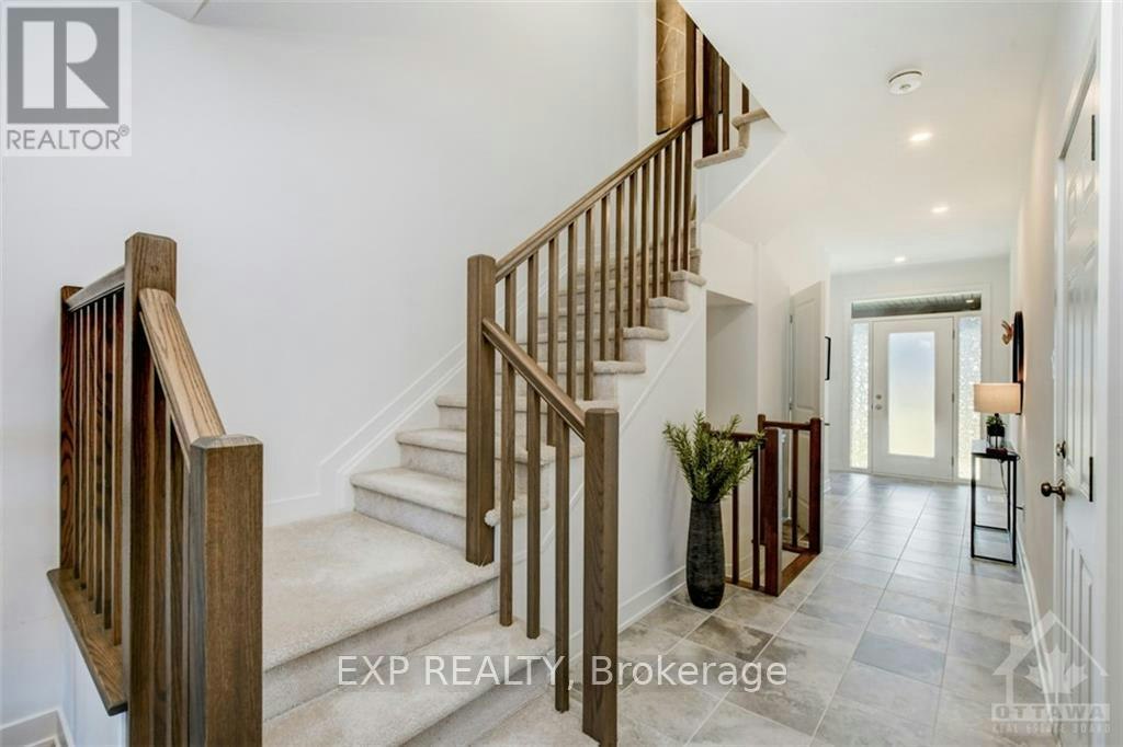 27 Brixton Way, Ottawa, ON, K2S 2P1 - 14